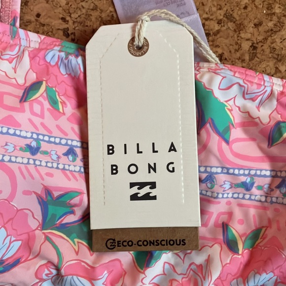 NWT billabong bathing suit top - Picture 3 of 6